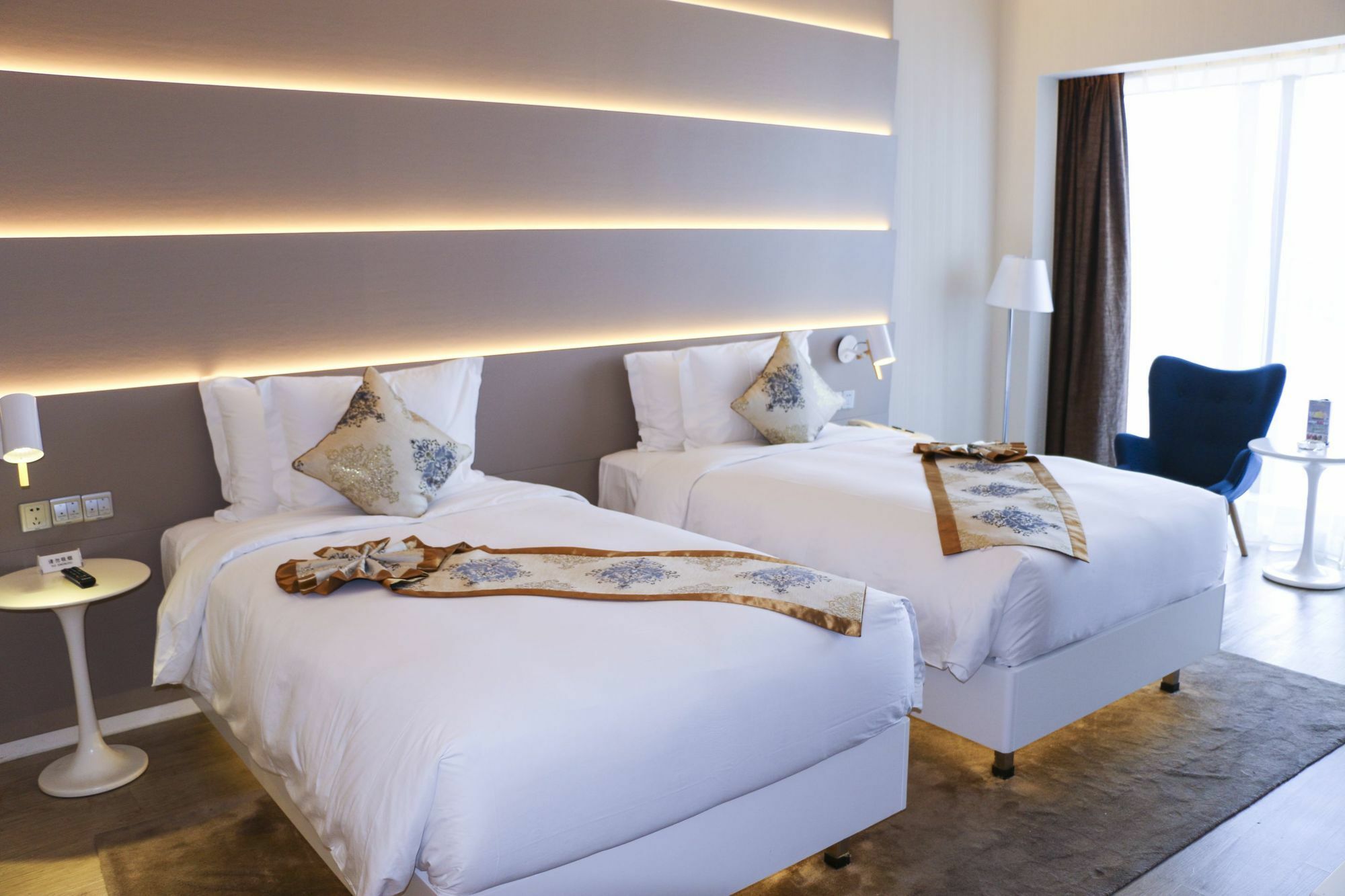 ซานยา ฟีนิกซ์ แอร์พอร์ต โฮเต็ล Hotel ซานย่า ภายนอก รูปภาพ
