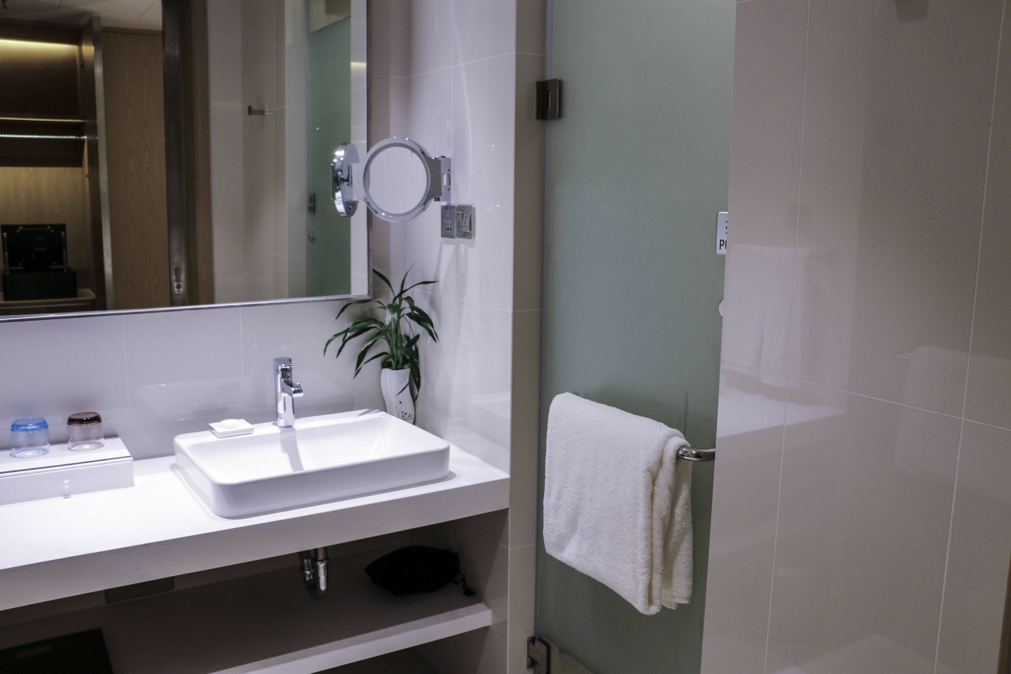 ซานยา ฟีนิกซ์ แอร์พอร์ต โฮเต็ล Hotel ซานย่า ภายนอก รูปภาพ